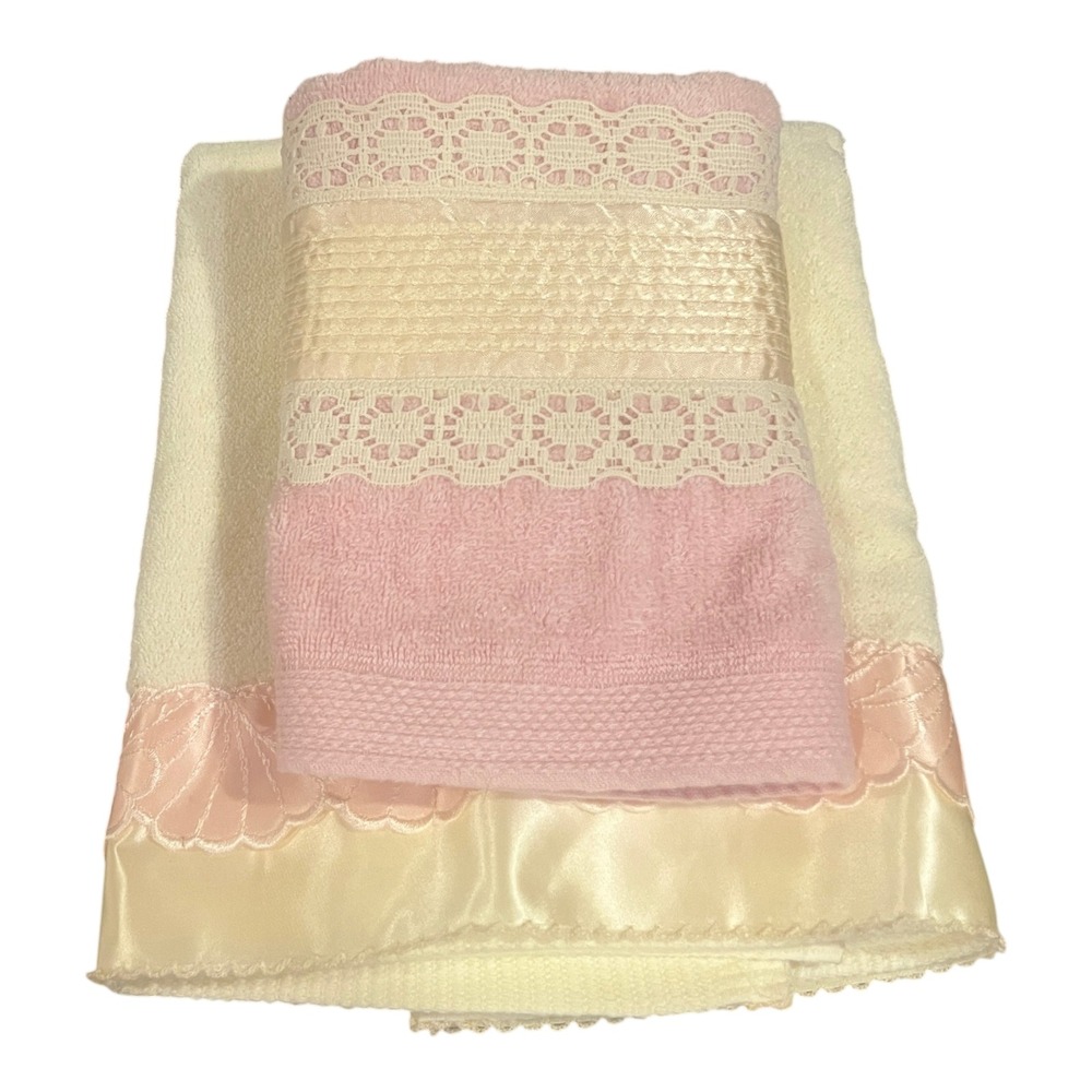 Vintage Pink Cream Lace Satin Trim Decorative Towel Set 2pc Shabby Chic